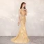Haut de Gamme Doré Robe De Soirée 2020 Trompette / Sirène Transparentes Encolure Dégagée Manches Courtes Fait main Faux Diamant Perlage Train De Balayage Robe De Ceremonie