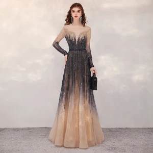 High End Mörk Marinblå Gradient Färg Champagne Aftonklänningar 2020 Prinsessa Genomskinliga Fyrkantig Ringning Långärmad Paljetter Beading Långa Ruffle Halterneck Formella Klänningar