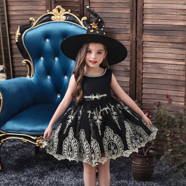 Mode Noire Halloween Robe Ceremonie Fille 2020 Robe Boule Encolure Dégagée Sans Manches Appliques En Dentelle Ceinture Courte Volants