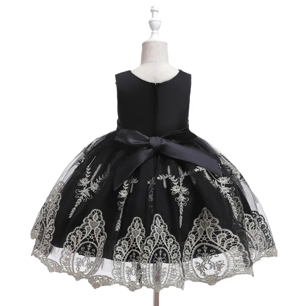 Mode Schwarz Halloween Blumenmädchenkleider 2020 Ballkleid Rundhalsausschnitt Ärmellos Applikationen Spitze Stoffgürtel Kurze Rüschen