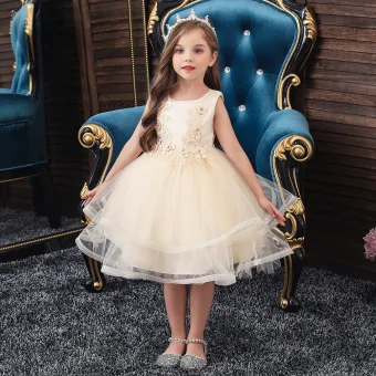 Chic Beautiful Champagne Birthday Flower Girl Dresses 2020 Ball Gown Scoop Neck Sleeveless Appliques Lace Rhinestone Short Ruffle