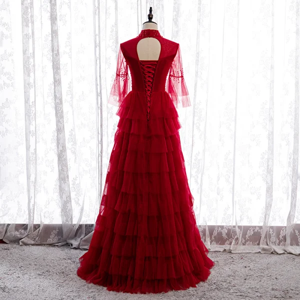 Vintage Rød Selskabskjoler 2020 Prinsesse Gennemsigtig Høj Hals Bell ærmer Beading Pailletter Lange Cascading Flæser Halterneck Kjoler