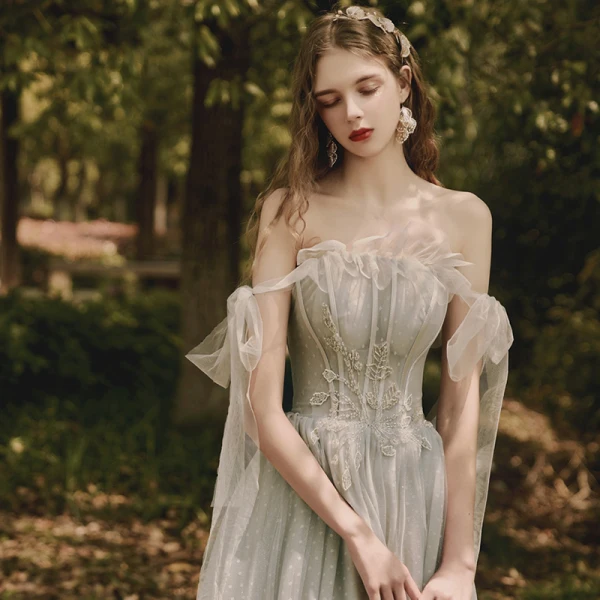 Elegant Grey Evening Dresses  2020 A-Line / Princess Off-The-Shoulder Short Sleeve Beading Spotted Tulle Floor-Length / Long Ruffle Backless Formal Dresses