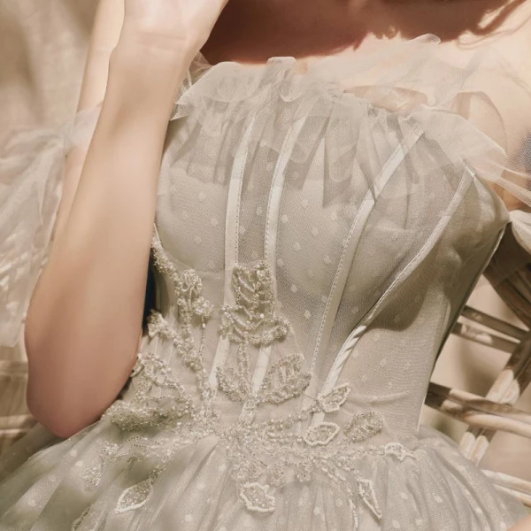 Elegant Grey Evening Dresses  2020 A-Line / Princess Off-The-Shoulder Short Sleeve Beading Spotted Tulle Floor-Length / Long Ruffle Backless Formal Dresses