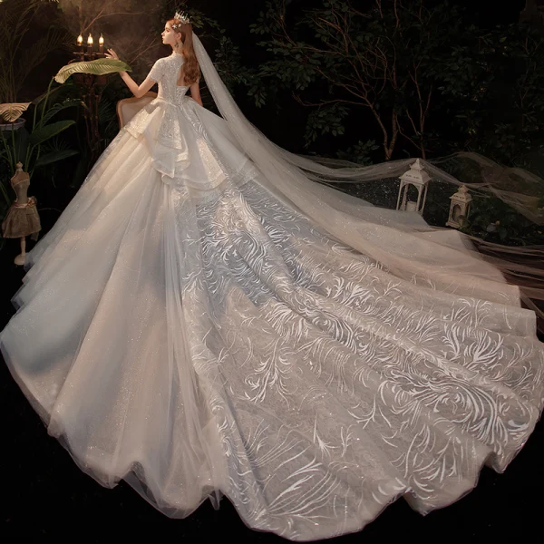 Vintage / Retro Champagne Bridal Wedding Dresses 2020 Ball Gown V-Neck Short Sleeve Backless Appliques Lace Beading Glitter Tulle Cathedral Train Ruffle
