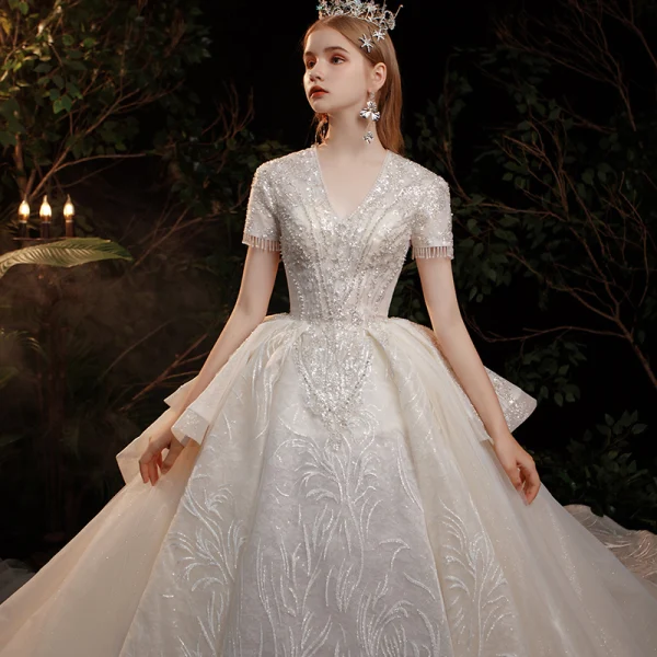 Vintage / Retro Champagne Bridal Wedding Dresses 2020 Ball Gown V-Neck Short Sleeve Backless Appliques Lace Beading Glitter Tulle Cathedral Train Ruffle