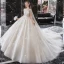 Vintage / Originale Champagne La Mariée Robe De Mariée 2020 Robe Boule Transparentes Col Haut Manches Courtes Perlage Gland Dos Nu Appliques En Dentelle Cathedral Train Volants