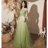 Élégant Vert Trèfle Robe De Soirée 2020 Princesse De l'épaule Manches Courtes Perlage Longue Volants Dos Nu Robe De Ceremonie