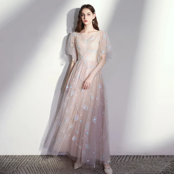 Elegant Champagne Bridesmaid Dresses 2020 A-Line / Princess Backless Appliques Lace Floor-Length / Long Ruffle