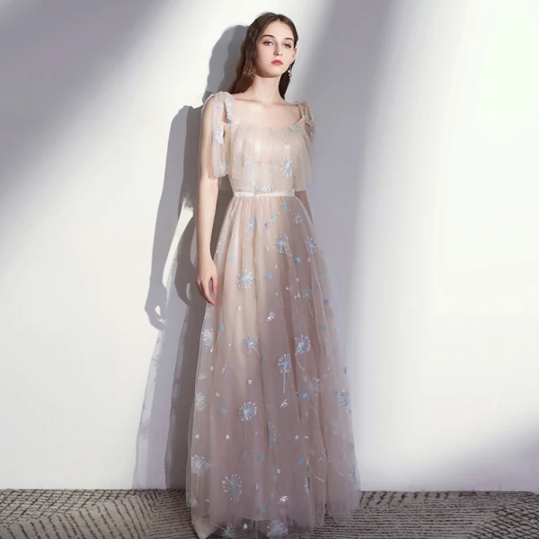 Elegant Champagne Bridesmaid Dresses 2020 A-Line / Princess Backless Appliques Lace Floor-Length / Long Ruffle