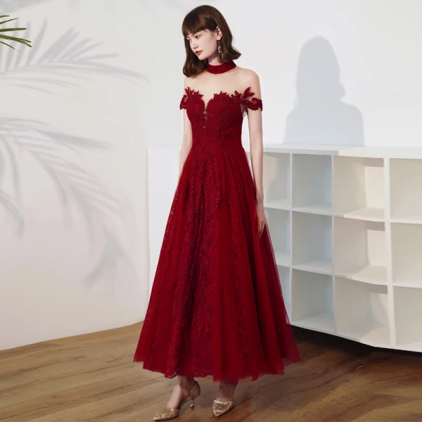 Vintage / Retro Burgundy Lace Engagement Prom Dresses 2020 A-Line / Princess See-through High Neck Short Sleeve Appliques Lace Beading Ankle Length Ruffle Backless Formal Dresses
