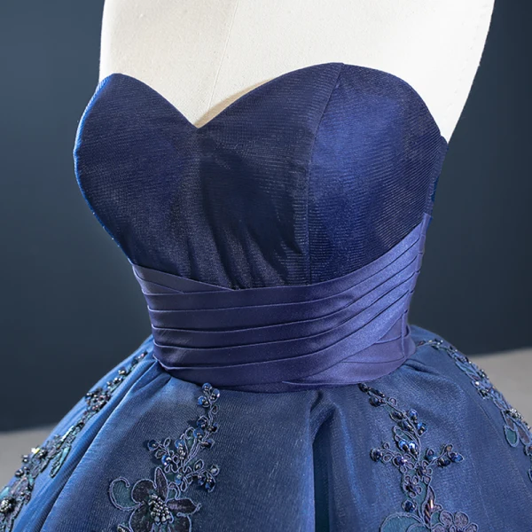 High-end Mørk Marineblå Dancing Ballkjoler 2020 Ballkjole Kjæreste Uten Ermer Appliques Blonder Beading Lange Buste Ryggløse Formelle Kjoler