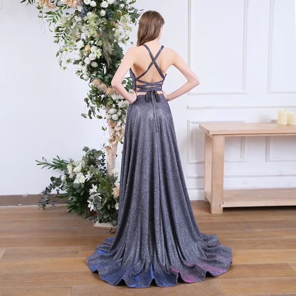 Sexig Mörk Marinblå Aftonklänningar 2020 Prinsessa Djup v-hals Ärmlös Glittriga / Glitter Polyester Slits Fram Svep Tåg Ruffle Halterneck Formella Klänningar