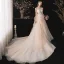 Fine Champagne Bryllups Brudekjoler 2020 Prinsesse Kjæreste Uten Ermer Ryggløse Appliques Blonder Beading Chapel Train Buste