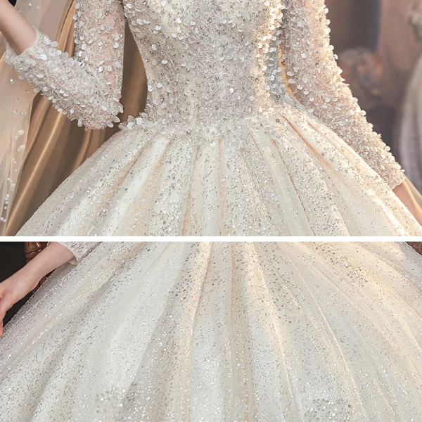 Meilleur Ivoire La Mariée Robe De Mariée 2020 Robe Boule V-Cou Manches Longues Dos Nu Paillettes Perlage Cathedral Train Volants