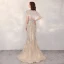 Luxe Doré Transparentes Robe De Soirée 2020 Trompette / Sirène Encolure Dégagée Manches Courtes Perlage Plumes Fendue devant Train De Balayage Robe De Ceremonie