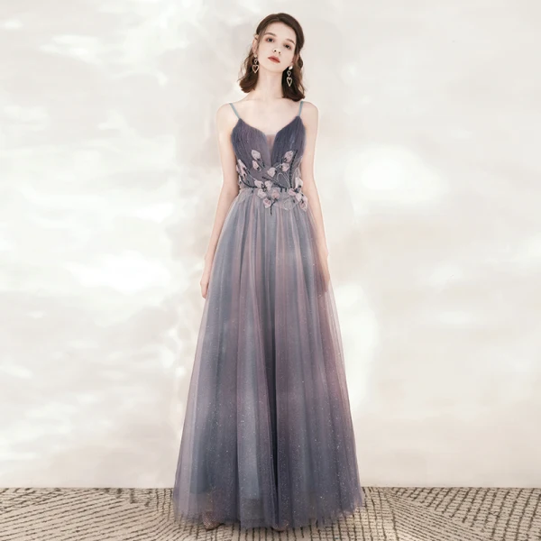 Charmant Violet Robe De Soirée 2020 Princesse Bretelles Spaghetti Sans Manches Appliques En Dentelle Perlage Glitter Tulle Longue Volants Dos Nu Robe De Ceremonie