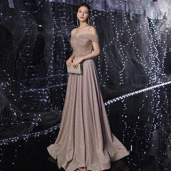 Haut de Gamme Marron Robe De Soirée 2020 Princesse De l'épaule Manches Courtes Paillettes Perlage Ceinture Glitter Polyester Longue Volants Dos Nu Robe De Ceremonie