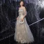 Illusion Gris Robe De Soirée 2020 Princesse Transparentes Encolure Dégagée Manches Courtes Perlage Paillettes Longue Volants Dos Nu Robe De Ceremonie