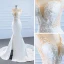 High End Weiß Satin Hochzeits Brautkleider / Hochzeitskleider 2020 Meerjungfrau Tiefer V-Ausschnitt Ärmellos Rückenfreies Applikationen Spitze Perlenstickerei Gespaltete Front Hof-Schleppe