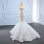 High End Weiß Durchsichtige Hochzeits Brautkleider / Hochzeitskleider 2020 Meerjungfrau Rundhalsausschnitt Lange Ärmel Rückenfreies Stoffgürtel Applikationen Spitze Perlenstickerei Glanz Tülle