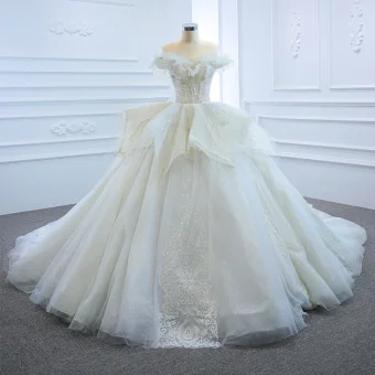 Luxe Blanche La Mariée Robe De Mariée 2020 Robe Boule De L Épaule Manches Courtes Dos Nu Appliques En Dentelle Paillettes Perlage Glitter Tulle Cathedral Train