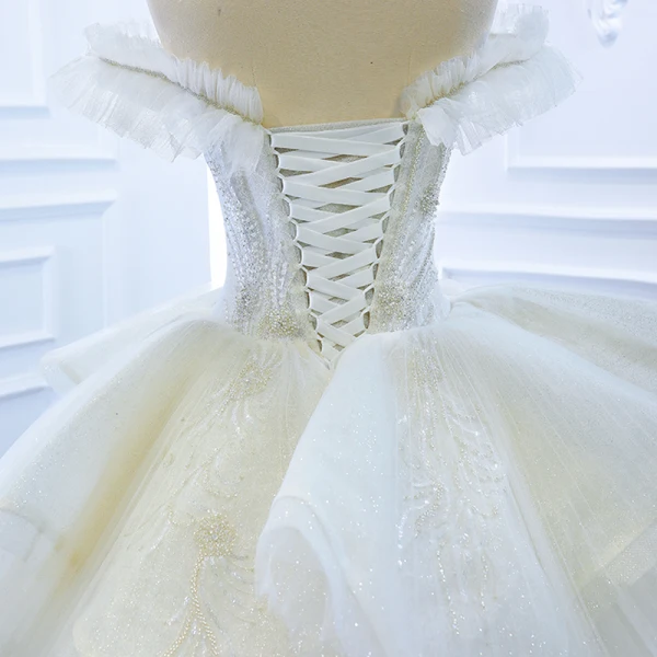 Luxury / Gorgeous White Bridal Wedding Dresses 2020 Ball Gown Off-The-Shoulder Short Sleeve Backless Appliques Lace Sequins Beading Glitter Tulle Cathedral Train