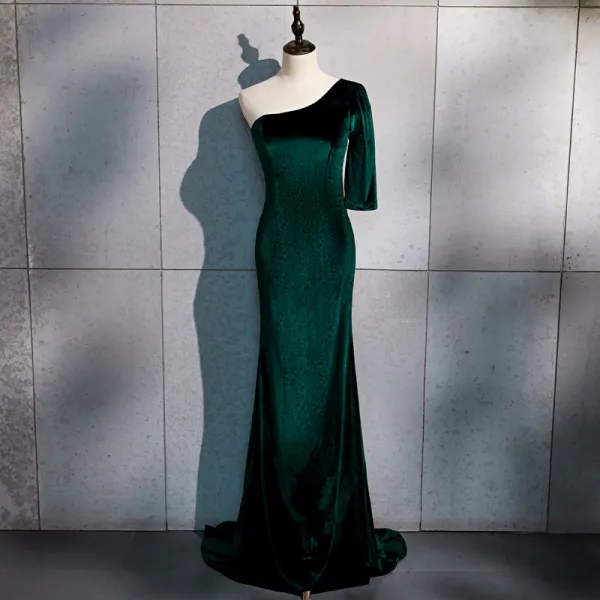 Affordable Dark Green Velour Evening Dresses  2020 Trumpet / Mermaid One-Shoulder 1/2 Sleeves Sweep Train Backless Formal Dresses