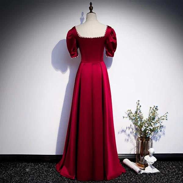 Modest / Simple Burgundy Satin Dancing Prom Dresses 2020 A-Line / Princess Square Neckline Puffy Short Sleeve Floor-Length / Long Pearl Ruffle Backless Formal Dresses
