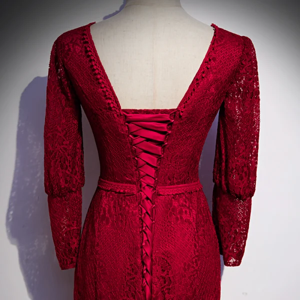 Vintage / Originale Rouge Dentelle Transparentes Robe De Soirée 2020 Trompette / Sirène Encolure Dégagée Gonflée Manches Longues Ceinture Longue Dos Nu Robe De Ceremonie