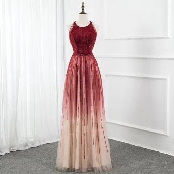 Luxe Bordeaux Dégradé De Couleur Champagne Tapis Rouge Robe De Soirée 2020 Princesse Encolure Dégagée Sans Manches Perlage Paillettes Longue Volants Robe De Ceremonie