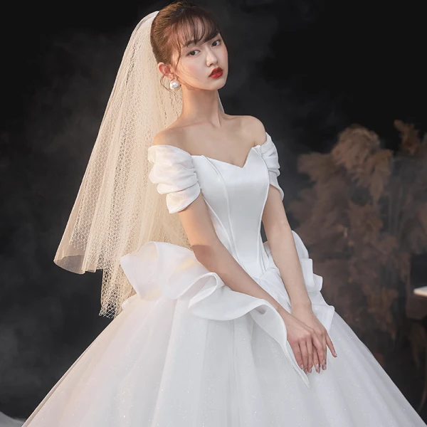 Vintage / Retro Ivory Satin Bridal Wedding Dresses 2020 Ball Gown Off-The-Shoulder Short Sleeve Backless Glitter Tulle Cathedral Train Ruffle