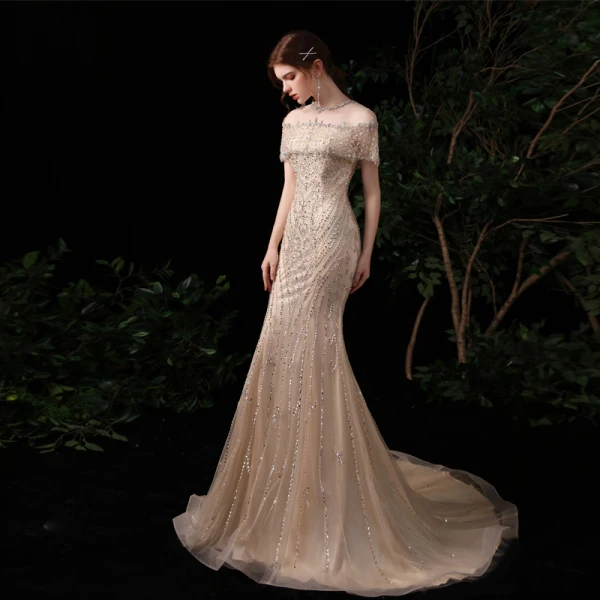 Luxury / Gorgeous Gold Evening Dresses 2020 Trumpet / Mermaid See-through Scoop Neck Short Sleeve Rhinestone Beading Sequins Sweep Train Ruffle Formal Dresses