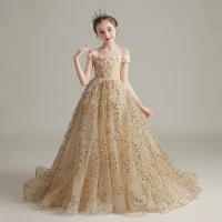 Elegant Gold Birthday Flower Girl Dresses 2020 Ball Gown Off-The-Shoulder Short Sleeve Backless Appliques Lace Beading Pearl Sequins Sweep Train Ruffle