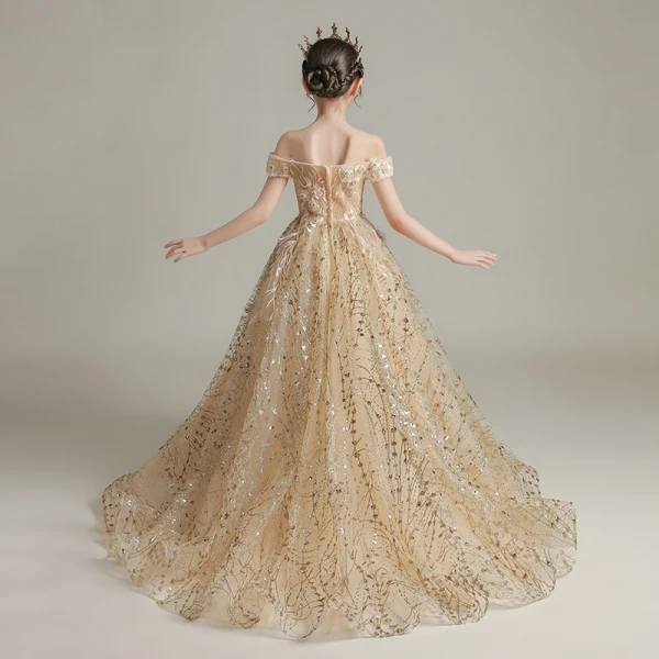Elegant Gold Birthday Flower Girl Dresses 2020 Ball Gown Off-The-Shoulder Short Sleeve Backless Appliques Lace Beading Pearl Sequins Sweep Train Ruffle