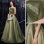 Elegante Grün Ballkleider 2020 A Linie Spaghettiträger Ärmellos Perlenstickerei Glanz Tülle Sweep / Pinsel Zug Rüschen Rückenfreies Festliche Kleider