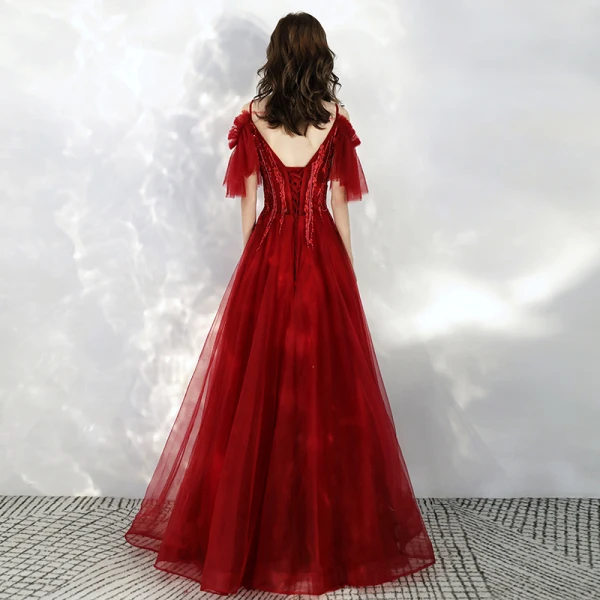 Chic / Beautiful Burgundy Prom Dresses 2020 A-Line / Princess Spaghetti Straps Deep V-Neck Short Sleeve Appliques Lace Beading Floor-Length / Long Ruffle Backless Formal Dresses