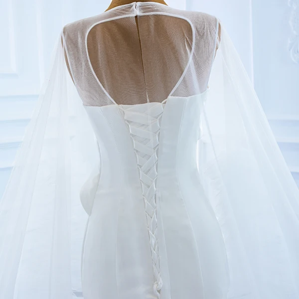 High End Weiß Satin Hochzeits Brautkleider / Hochzeitskleider 2020 Meerjungfrau Durchsichtige Rundhalsausschnitt Ärmellos Rückenfreies Watteau-falte