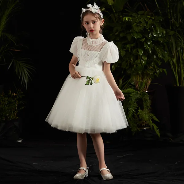 Vintage / Retro White Flower Girl Dresses 2020 Ball Gown High Neck Puffy Short Sleeve Beading Knee-Length Ruffle