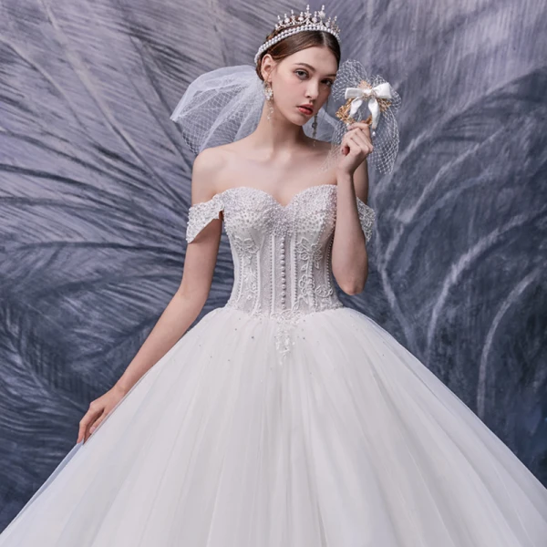 Luxury / Gorgeous Ivory Bridal Wedding Dresses 2020 Ball Gown Off-The-Shoulder Short Sleeve Backless Appliques Lace Beading Pearl Cathedral Train Ruffle
