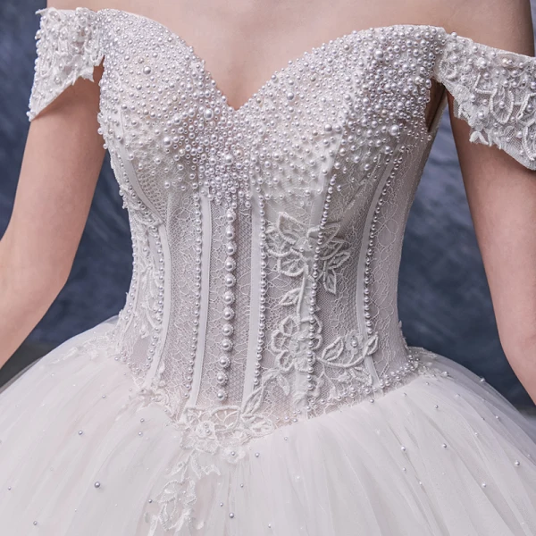 Luxury / Gorgeous Ivory Bridal Wedding Dresses 2020 Ball Gown Off-The-Shoulder Short Sleeve Backless Appliques Lace Beading Pearl Cathedral Train Ruffle