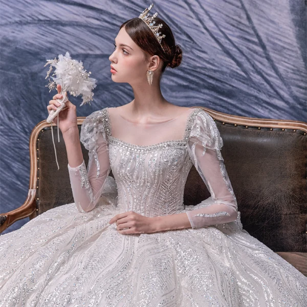 Style Victorien Champagne La Mariée Robe De Mariée 2020 Robe Boule Transparentes Encolure Carrée Gonflée 3/4 Manches Dos Nu Appliques Paillettes Perlage Cathedral Train Volants