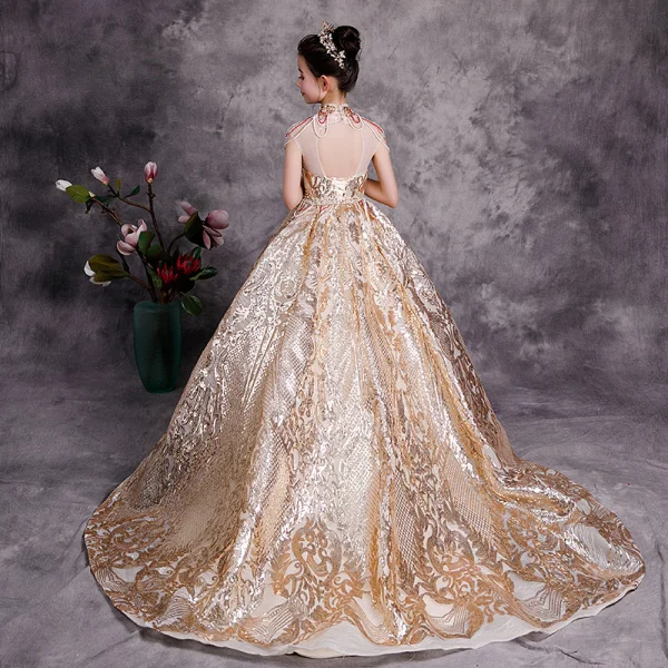 Scintillantes Doré Paillettes Anniversaire Robe Ceremonie Fille 2020 Robe Boule Transparentes Col Haut Sans Manches Dos Nu Perlage Tribunal Train Volants
