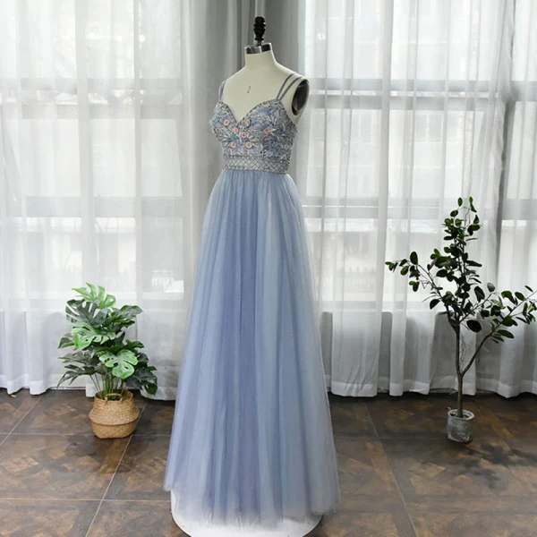 High End Himmelblau Tanzen Ballkleider 2020 A Linie Spaghettiträger Ärmellos Perlenstickerei Strass Lange Rüschen Rückenfreies Festliche Kleider