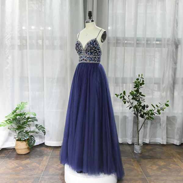 Haut de Gamme Bleu Marine Dansant Robe De Bal 2020 Princesse Bretelles Spaghetti Sans Manches Perlage Faux Diamant Longue Volants Dos Nu Robe De Ceremonie