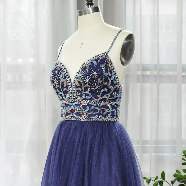 Haut de Gamme Bleu Marine Dansant Robe De Bal 2020 Princesse Bretelles Spaghetti Sans Manches Perlage Faux Diamant Longue Volants Dos Nu Robe De Ceremonie
