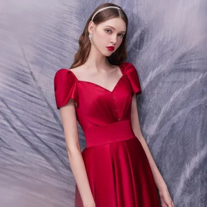 Vintage Originale Rouge Satin Dansant Robe De Bal 2020 Princesse Encolure Carrée Manches Courtes Perlage Longue Volants Dos Nu Robe De Ceremonie