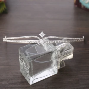 Eleganckie Srebrny Rhinestone Tiara Ozdoby Do Włosów Ślubne 2020 Stop Ślub Akcesoria