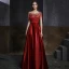 Haut de Gamme Bordeaux Transparentes Satin Robe De Soirée 2020 Princesse Encolure Dégagée Sans Manches Perlage Faux Diamant Longue Volants Dos Nu Robe De Ceremonie