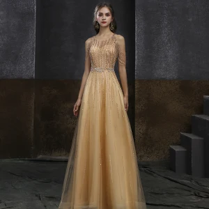 Haut De Gamme Doré Robe De Soirée 2020 Princesse Encolure Dégagée Sans Manches Perlage Paillettes Train De Balayage Volants Robe De Ceremonie